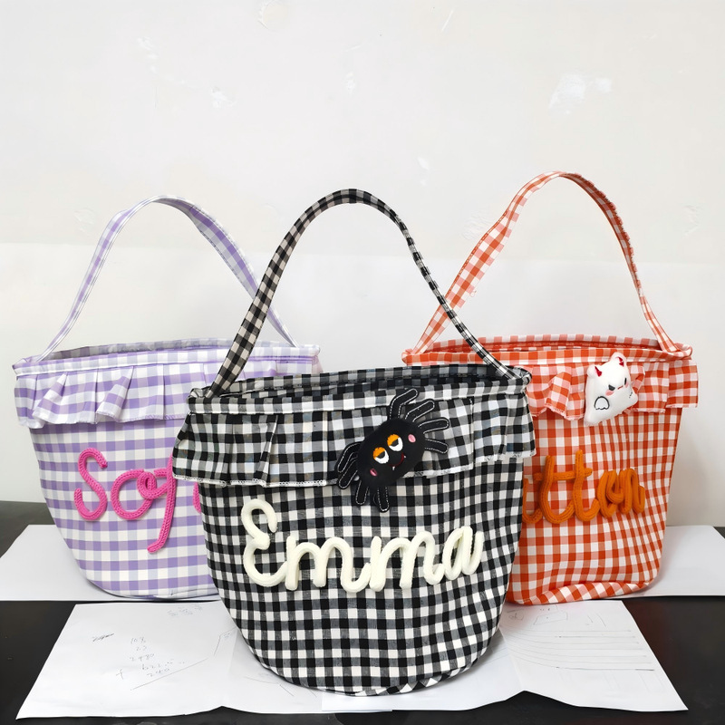 Cross-border bestseller Amazon Etsy embroidered Easter hand basket, plaid seersucker hand basket, bath basket