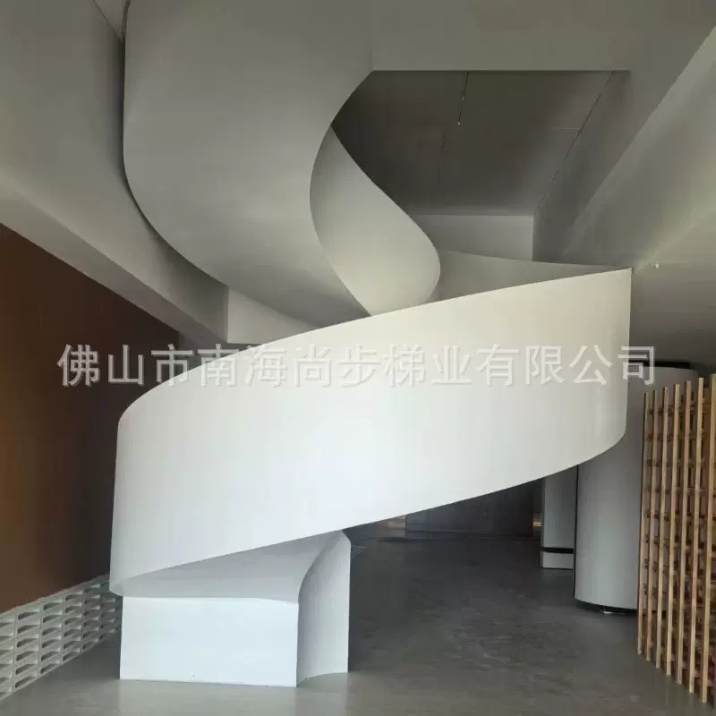 定制弧形钢结构高栏板楼梯别墅会所餐馆钢梯别墅专用