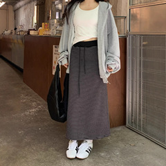 慵懒风复古条纹半身裙女秋季新款休闲直筒裙高腰显瘦气质百搭长裙