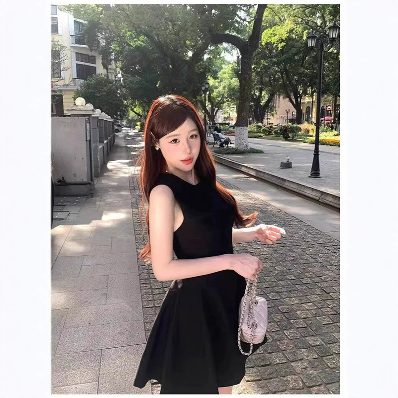 Sleeveless Dress for Women, Summer Elegant Birthday Dress, Waist-Cinching, Slimming, High-End Style, New Women's Fashion Sleeveless Dress for Women, Summer Elegant Birthday Dress, Waist-Cinching, Slimming, High-End Style, New Women's Fashion