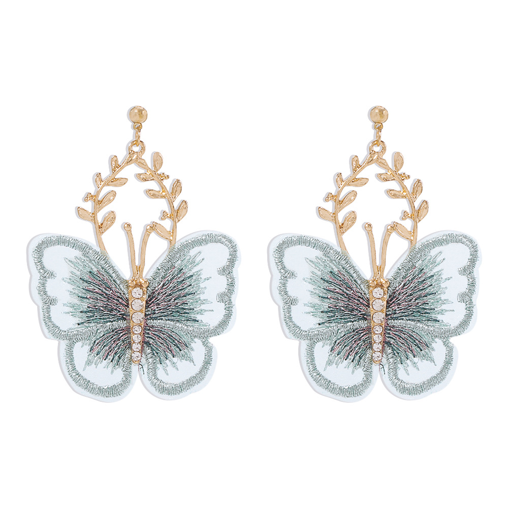Vintage Creative Embroidery Butterfly Alloy Earrings display picture 5