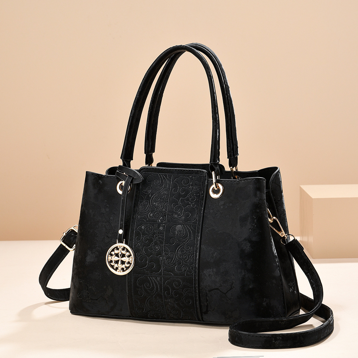 2026 nuevo retro Xiangyun bolso bordado estilo nacional de mujer gran capacidad de viaje mochila para el Día de la Madre para mamá