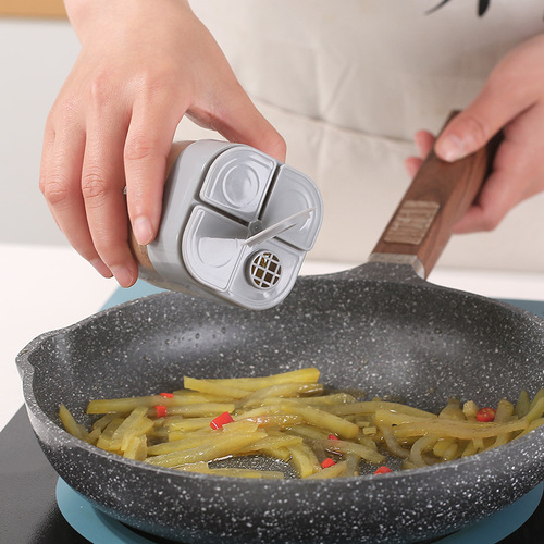 Household kitchen seasoning bottle four-in-one flip-top plastic seasoning jar salt shaker combination set seasoning jar sealed and moisture-proof