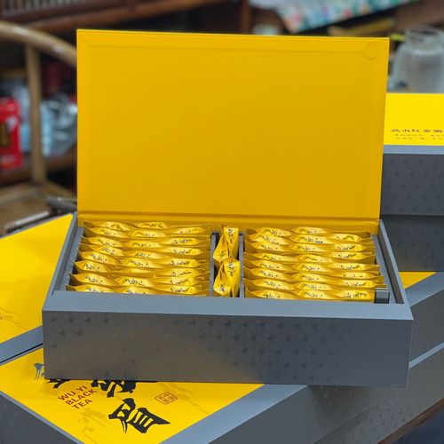 Wuyi Mountain Black Tea Jin Jun Mei Gift Box Wholesale Jin Jun Mei Tea Gift Box 250g Hand-presentation Gift