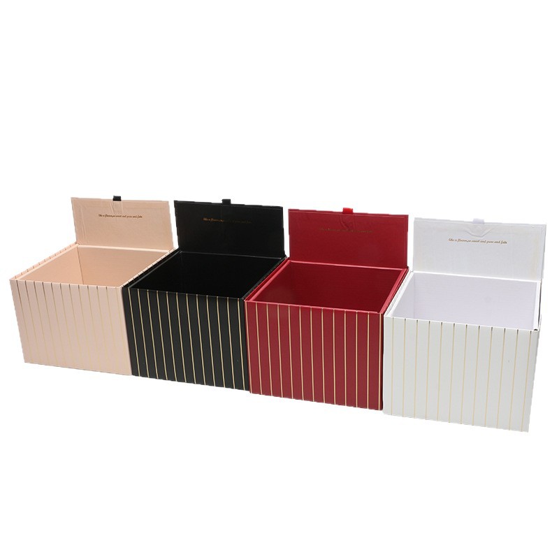 Caja de regalo cuadrada plegable caja de flores de rayas doradas material de la tienda de flores lote caja de flores de lujo ligero de alta gama