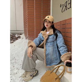 冬季牛仔外套女加绒加厚2025新款爆款复古宽松休闲bf风羊羔毛棉衣