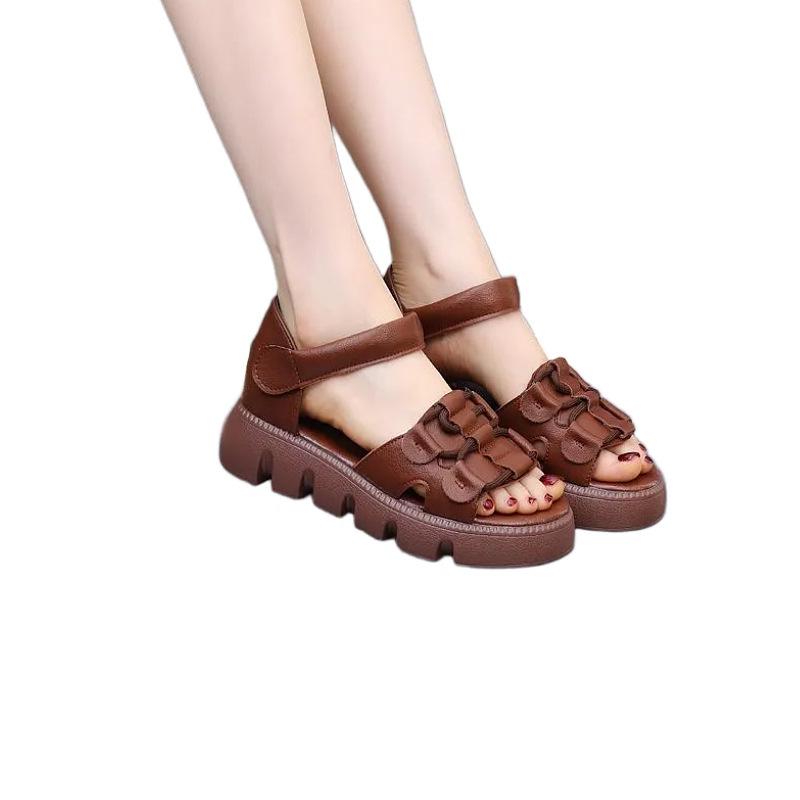 Moda de verano nuevo velcro sandalias de mujer zapatos de playa casuales antideslizantes zapatos de muffin cómodos zapatos romanos
