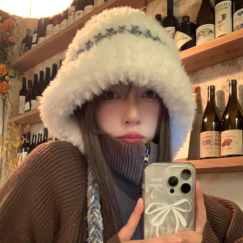 봉제 얼굴 작은 양모 모자 여성의 가을과 겨울 큰 머리 따뜻한 감기 방지 귀여운 밴드 귀 보호자 LEI FENG 모자