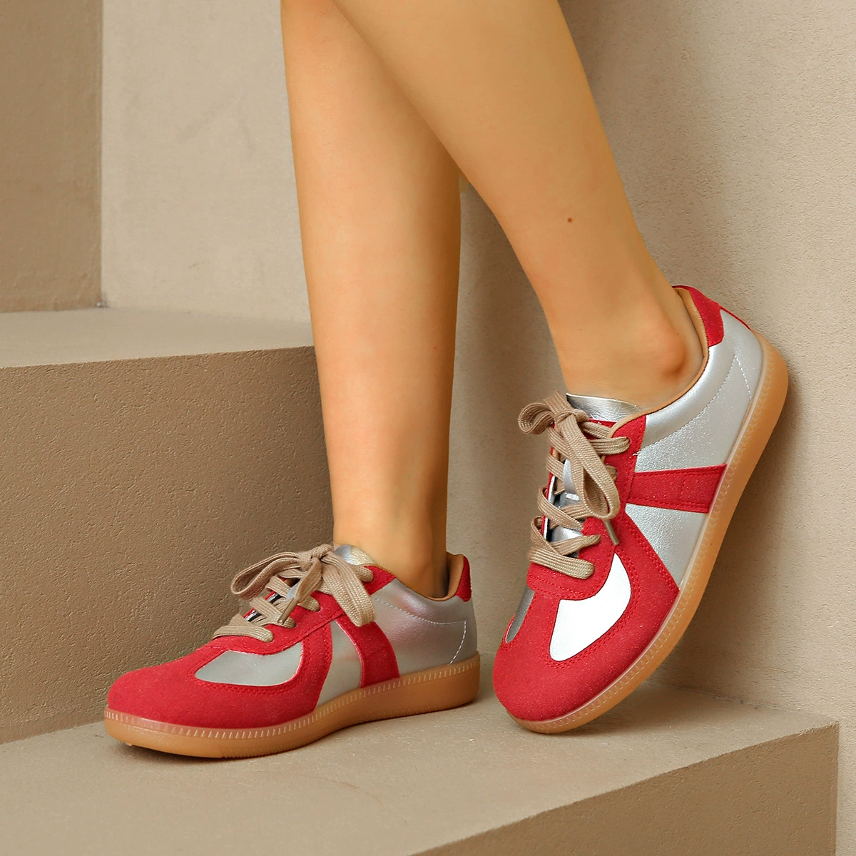 2025 Весна Новые Женские Ретро Универсальные Повседневные Спортивные Кроссовки Плоские Легкие Белые Туфли Трансграничная Доставка