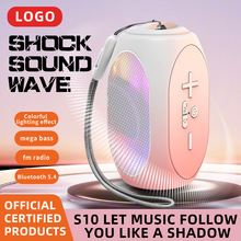 跨境tk蓝牙音箱重低音长续航随身听高音质通话FM收音户外手提便携