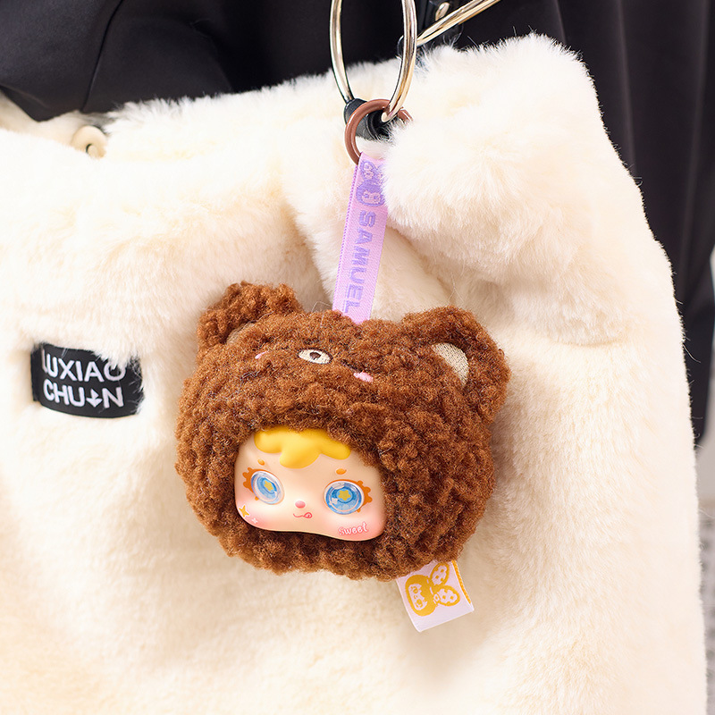 Nuevos tres pequeños cabellos (Samuel) mini colgantes de animales de peluche caja ciega juguetes QMoll muñecas adornos