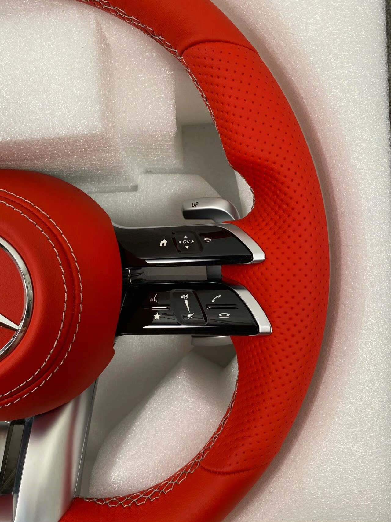 Mercedes-Benz AMG steering wheel assembly, Dragonfly flat-bottom design, red genuine leather, with full paddle shifter functionality