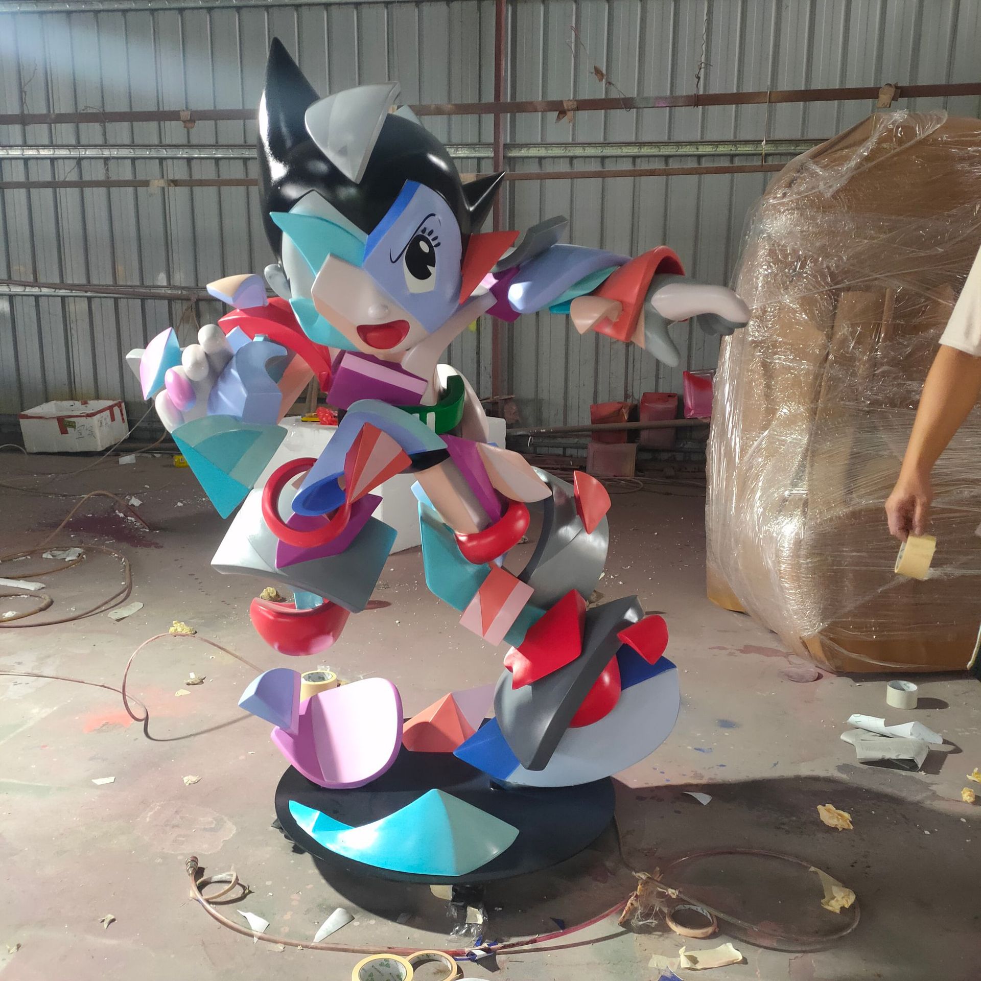 精神堡垒 网红大型卡通 玻璃钢制品  户外假山 雕塑 亮光工程