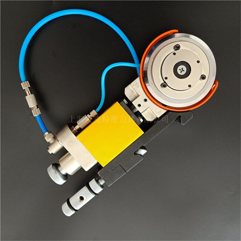 �����ֻ���Ӧ������ѹ���� �������е��� 150����������ʽ������