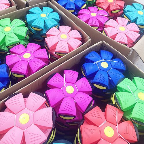 Blue Magic Flying Saucer Ball Children's Toy Elastic Lighted Step-on Ball Outdoor Sport Footstep Ball Wholesale 