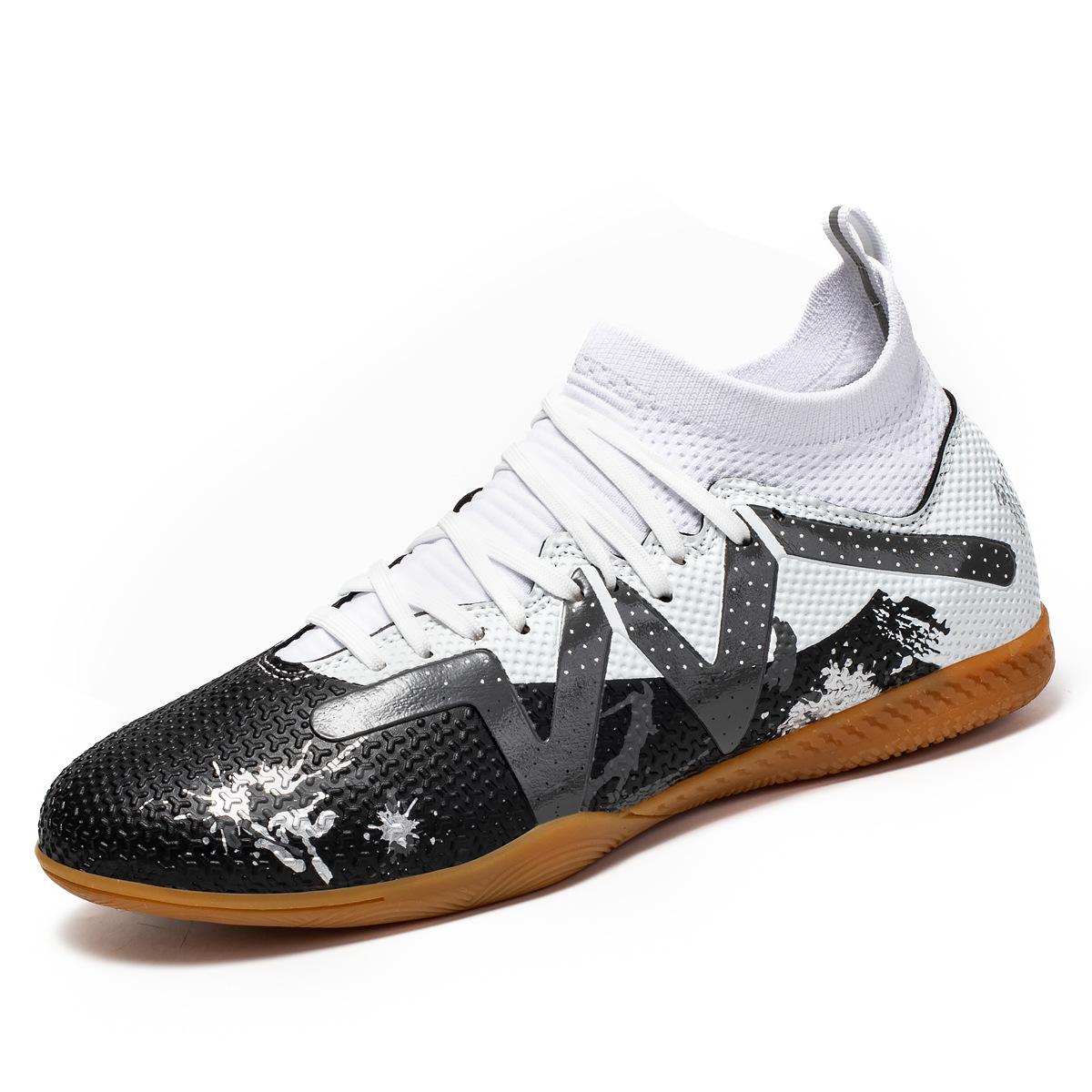 2025 nuevos zapatos de fútbol para hombres y mujeres, estudiantes jóvenes, césped plano, nueva fábrica antideslizante interior transfronteriza