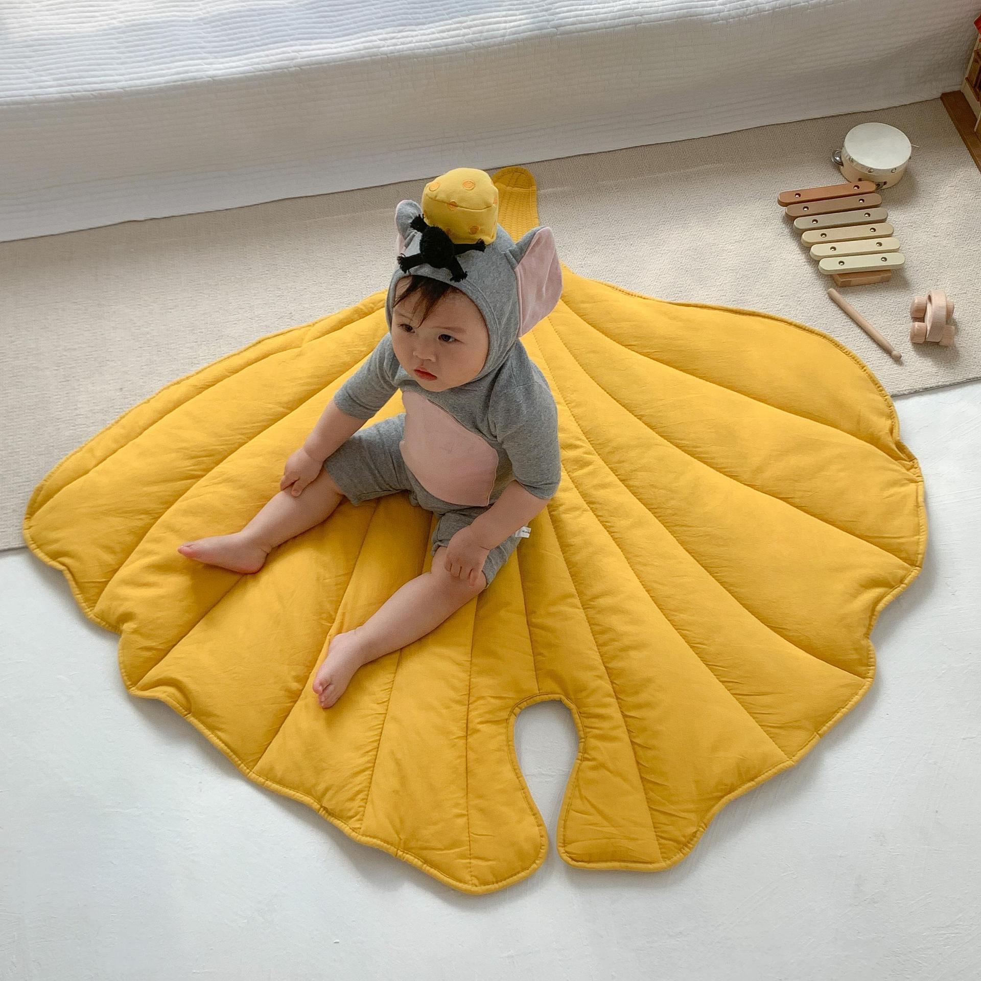 INS Nordic Style Fresh Simple Living Room Floor Mat Home Creative Leaf Interior Decoration Floor Mat Baby Crawling Mat