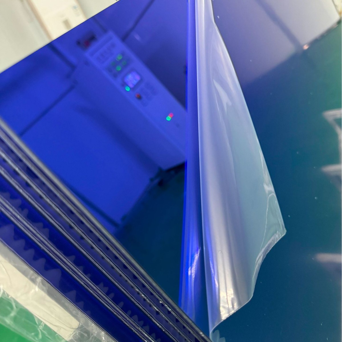 亚克力深蓝镜切割加硬有机玻璃塑胶镜片阻燃PC镜片亚克力镜片定制