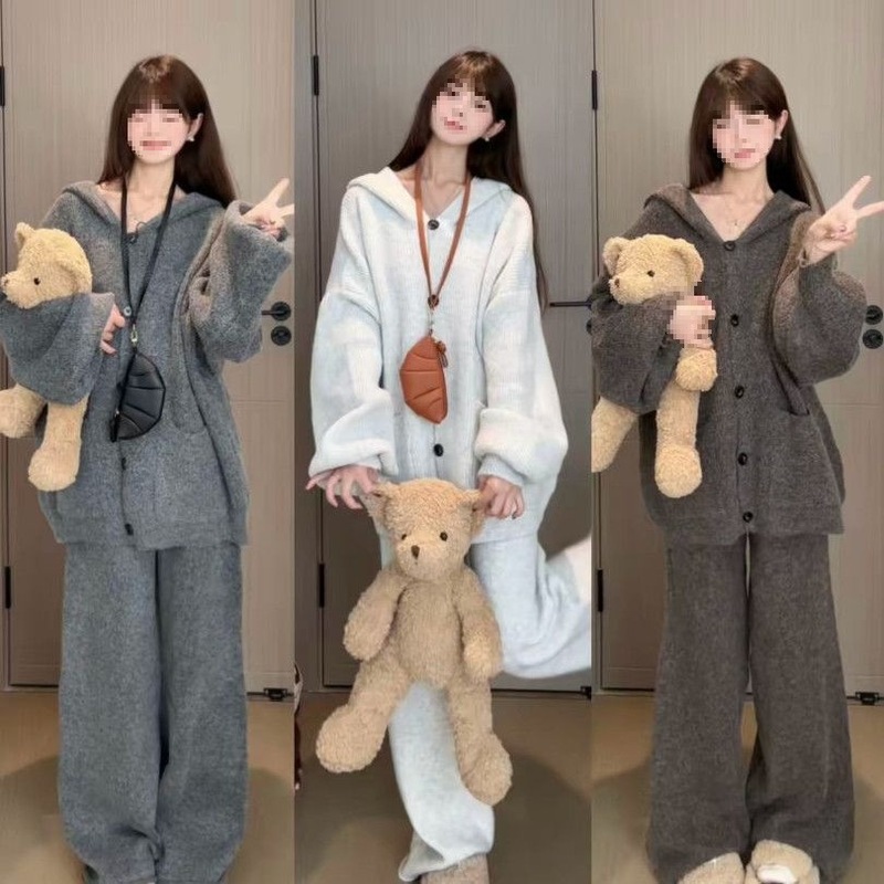 濮院毛衫厂 2025秋冬新款复古慵懒宽松连帽新款简约休闲两件套女|undefined