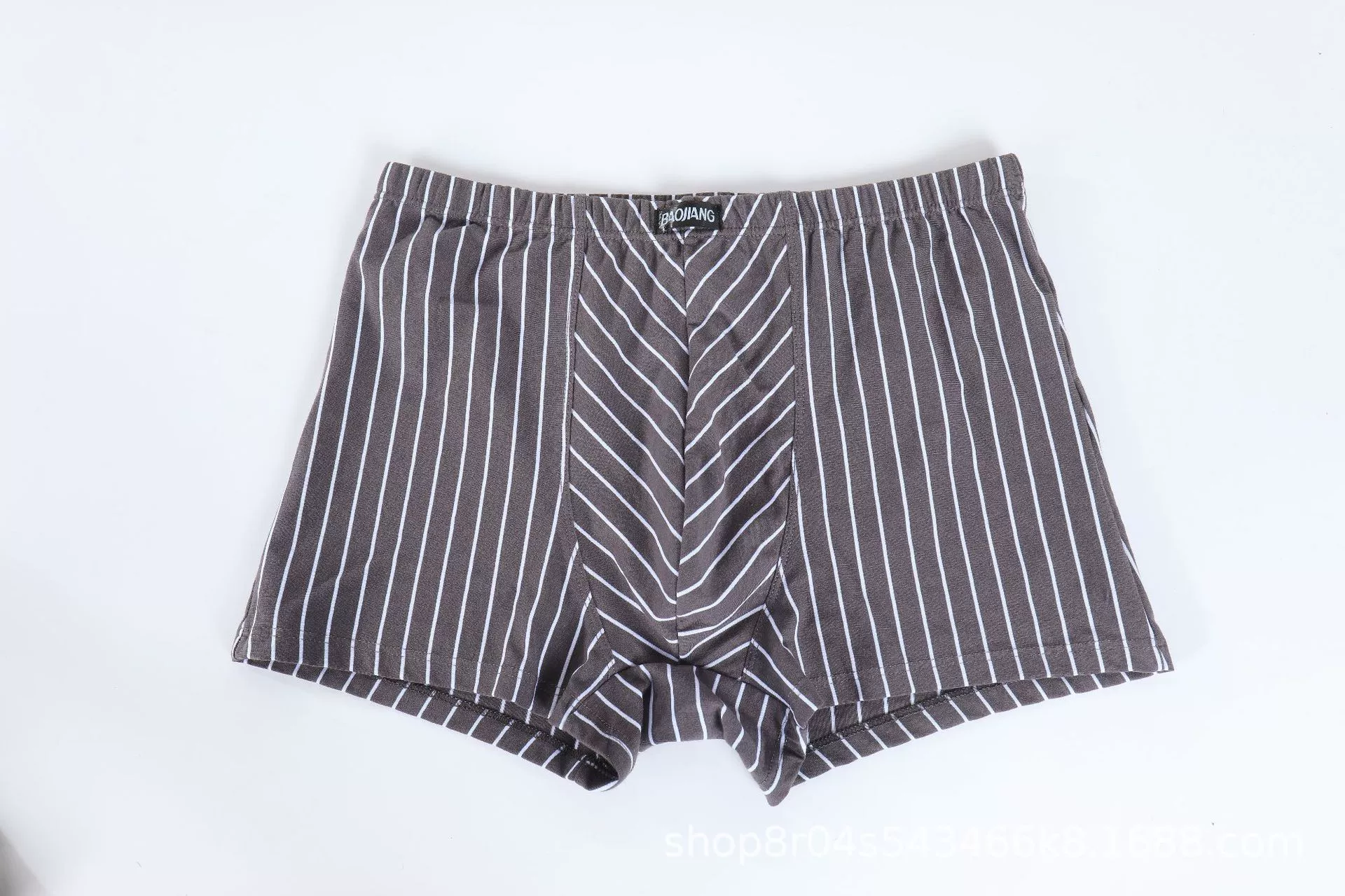 Костюм/ underwear? Wait: The line: " Underwear, breathable trousers, comfortable pants, mid rise" Translate keeping format: [Type] + [Brand] + [Model] + [features]. But instruction says avoid brand names like Amazon etc; don't alter meaning. The input has