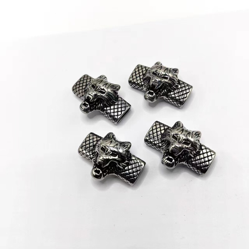 Titanium steel leather rope bracelet men's jewelry European and American leather rope jewelry wholesale wolf head foreign trade leather stainless steel bracelet