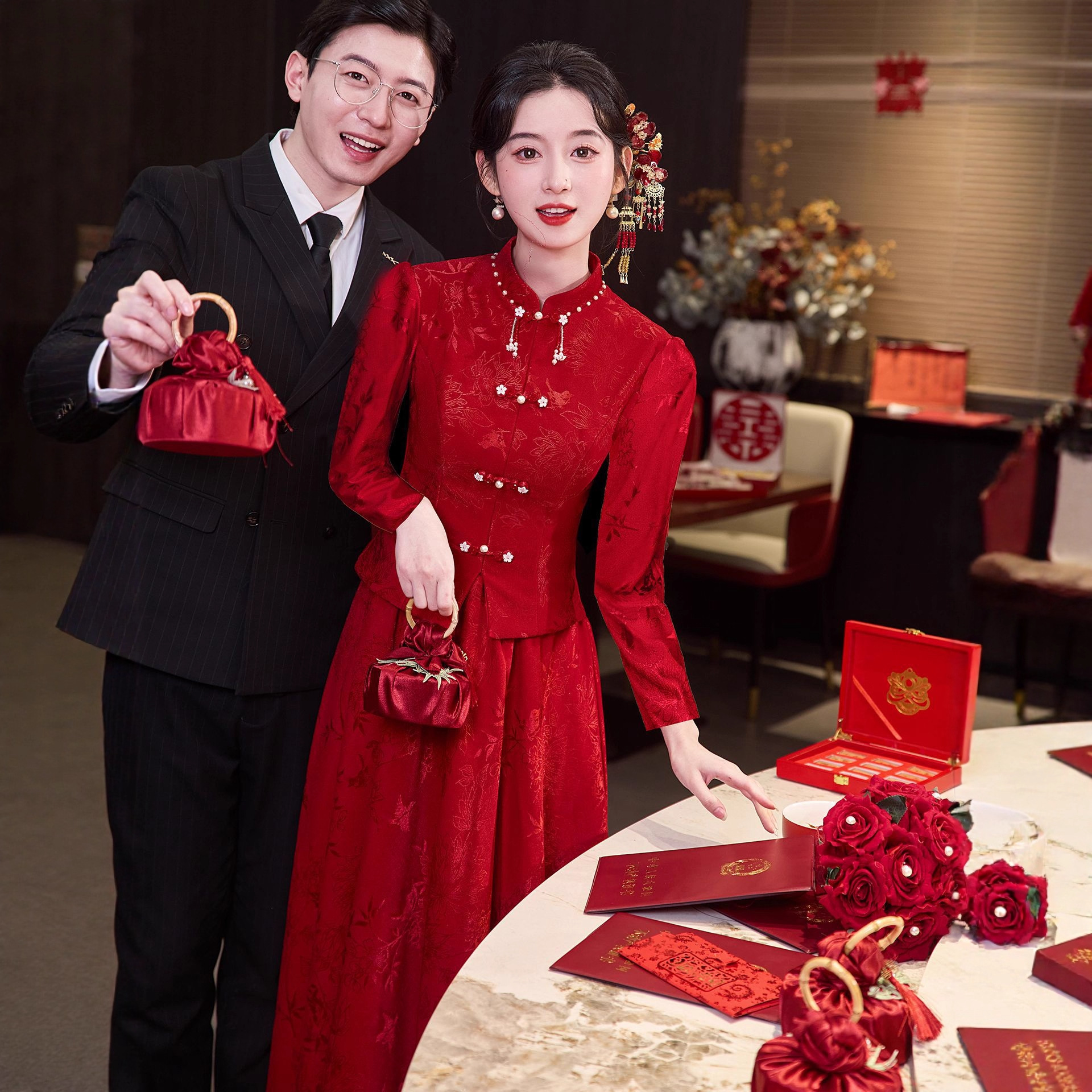 敬酒服新娘订婚2025新款结婚旗袍两件套新中式红色晨袍套装礼服女