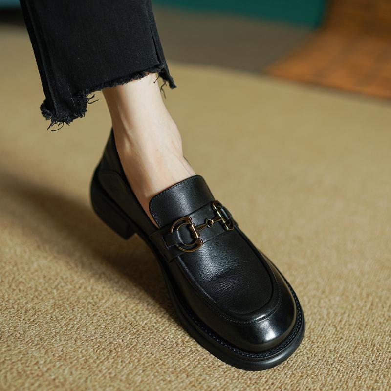 Retro Women's Leather Loafers With Chunky Heel And Soft Sole_voghion.com
