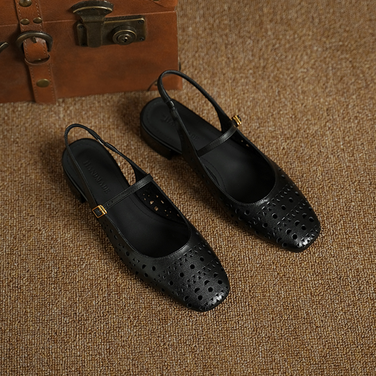 Sandal nữ hở mũi gót thấp quai ngang đế bệt — đen chi tiết 18