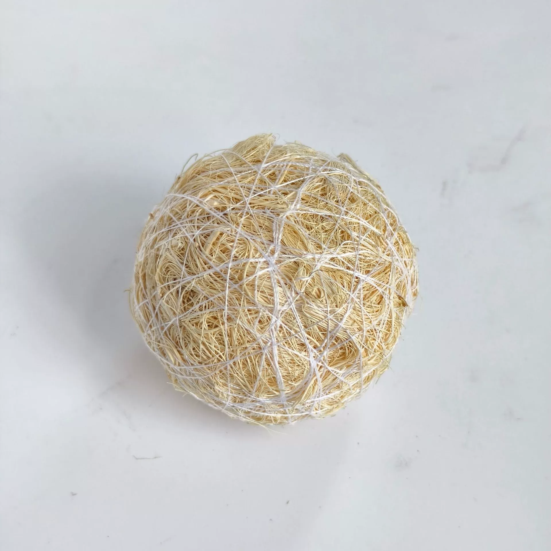 Настроить | Трансграничные товары для домашних животных: хомяки, кролики, птицы, кошки и собаки, жевательные и шлифовальные декоративные игрушки, шарики из кокосового пальмового волокна