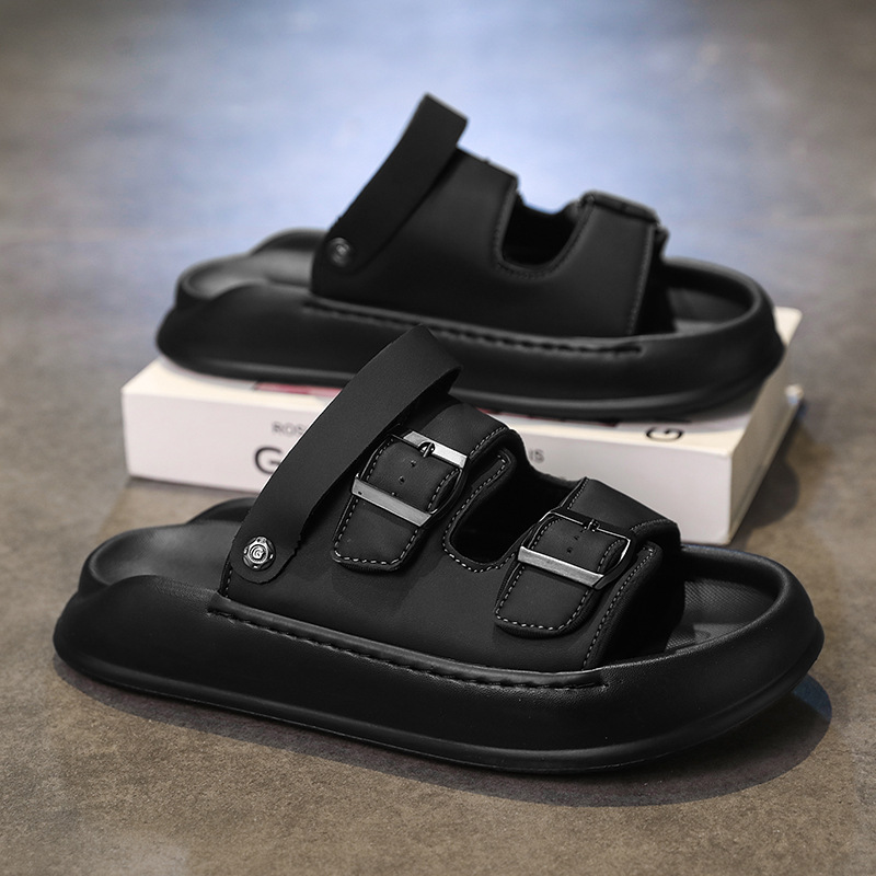 Zapatos de hombre 2025 nuevo estilo de verano de moda casual zapatos de playa suaves zapatillas de conducción para hombres