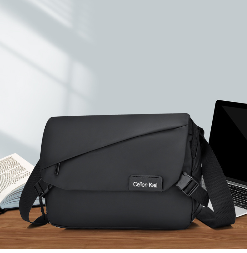 2024 New Trendy Leisure Commuting Shoulder for Men Large Capacity Colored Crossbody Multi functional Small Square Bag_voghion.com