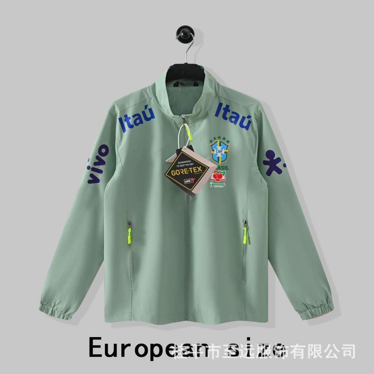 Brasileño chaqueta de asalto con capuchón, abrigo a prueba de viento, abrigo a prueba de agua, fábrica de fuentes deportivas, ropa de entrenamiento de fútbol al por mayor image 18