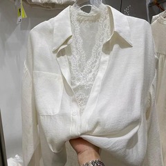 2025春夏新作フレンチデザイン、軽くて大人なスタイル、セレブ気質、ニッチレースベスト、ツイストシャツ2枚