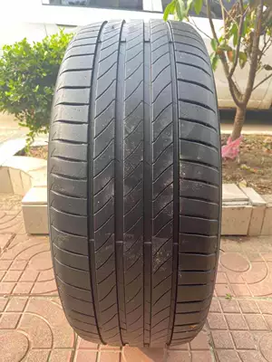 Used Car Tires 90% Vehicle tire