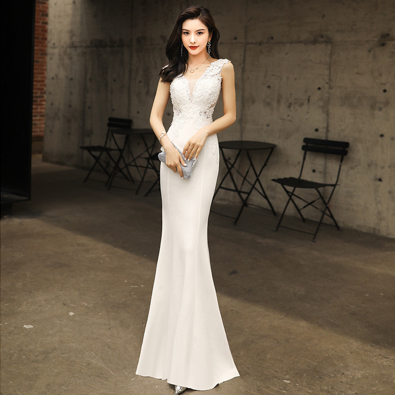 White Fishtail Dress 2026 New Style Elegant Socialite Dress Long Dress Host Banquet Evening Dress