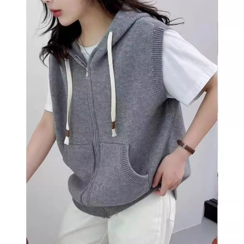 Sleeveless Sweater Women's 2025 Spring New Loose All-match Small Cardigan Jacket Zipper Hooded Vest