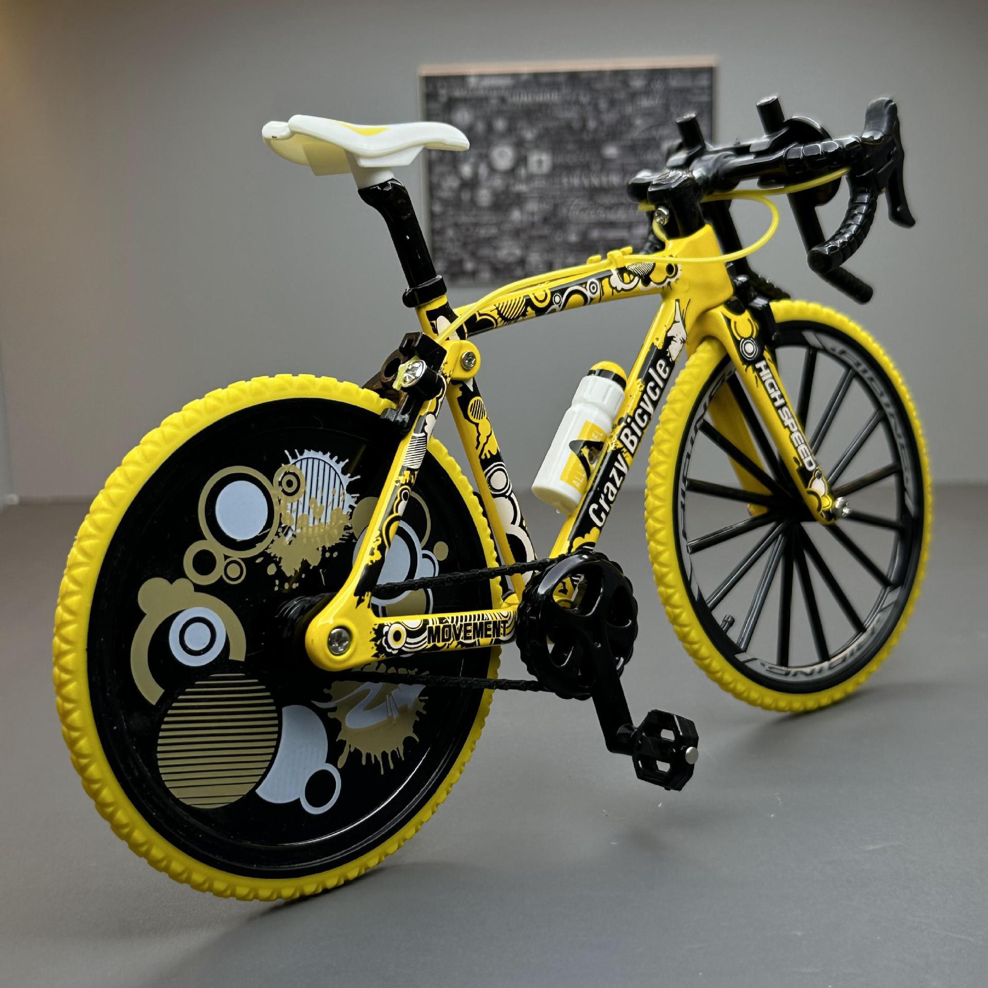 Aleación de cailixin 1 a 8 off-road montaña bicicleta deslizante juguete graffiti carretera coche modelo decoración colección