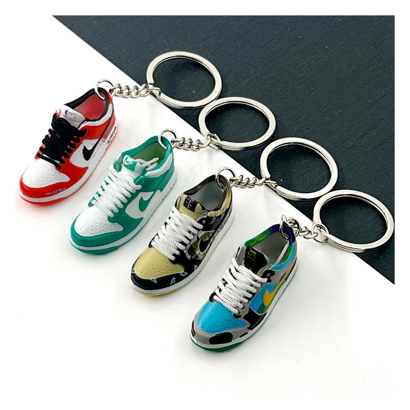 dunk Stereo Skateboard Shoes Keychain AJ Shoe Model Ornaments Low-top Basketball Shoes Pendant Blind Box Creative Gift