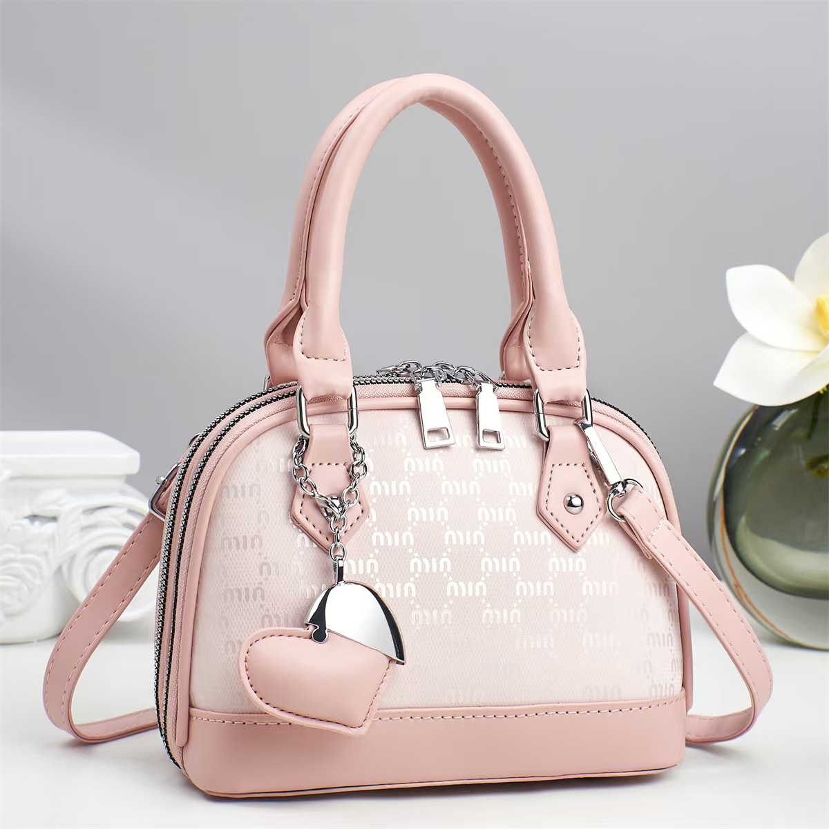 Bolsos bolsos de lujo ligeros bolsos de mujer nueva atmósfera bolsos de mujer temperamento bolso de hombro de madre