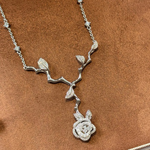 S925纯银轻奢玫瑰花花藤项链高级点钻浪漫轻奢花朵锁骨链一件代发