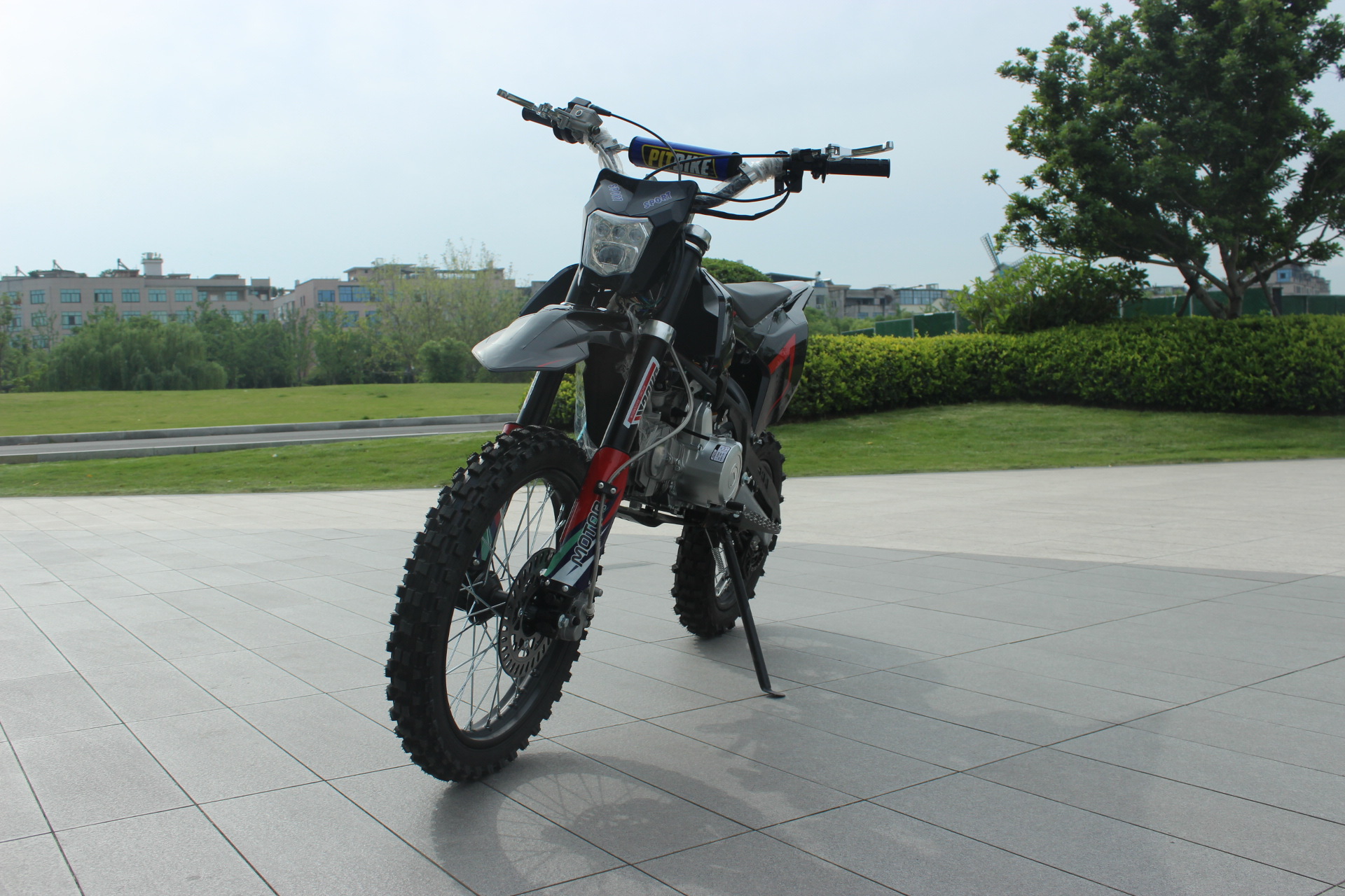 Brand New Off-Road Motorcycle, Mountain Dirt Bike with Reinforced Frame, Professional Motorcycle, 125Cc All-Terrain Motorcycle