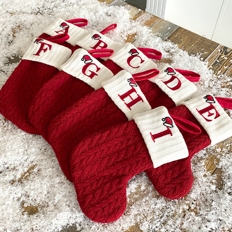 Kannerdagsbedürfnisser dekorativ gestrickte Socken Wollossocken gestickte Kanner-Séissegkeeten-Cadeau-Tütchen Bréif Chrëschtsocken-Cadeau-Tütchen_voghion.com