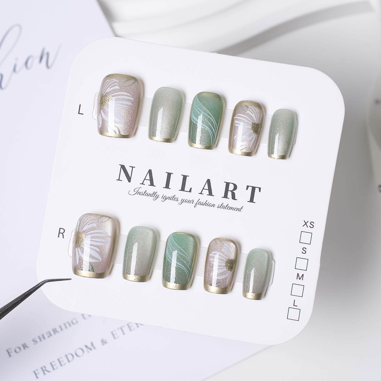 10 piezas decodificadas en línea estilo rojo temperamento alto poco fragante estilo francés in se siente la atmósfera blanca de las uñas hechas a mano