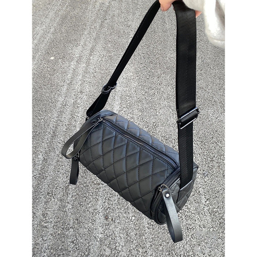 Diamond cylindrical bag women's cross-body  new summer style fashionable and stylish versatile bucket Oxford cloth shoulder pillow bag