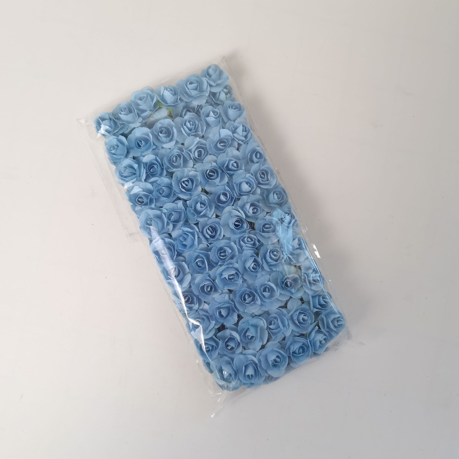 Blue (a bag of 144 flowers)