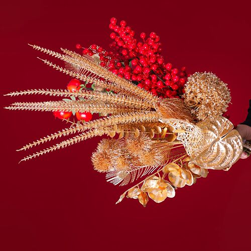 New Year's Eve Flower Blessing Bucket Material Golden Eucalyptus Fan Leaf Simulation Holly Ginkgo Gold Leaf Flower Packaging Wholesale