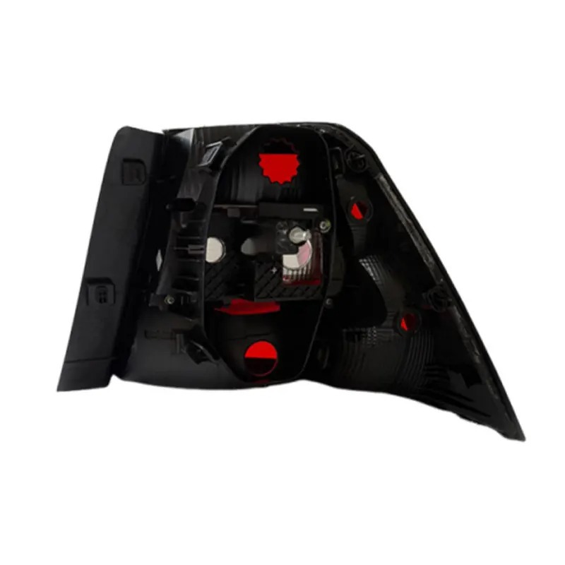 For Skoda Superb 2018 2019 Car Rear Tail Light Brake Light Reversing Fog Lamp Taillight Shell