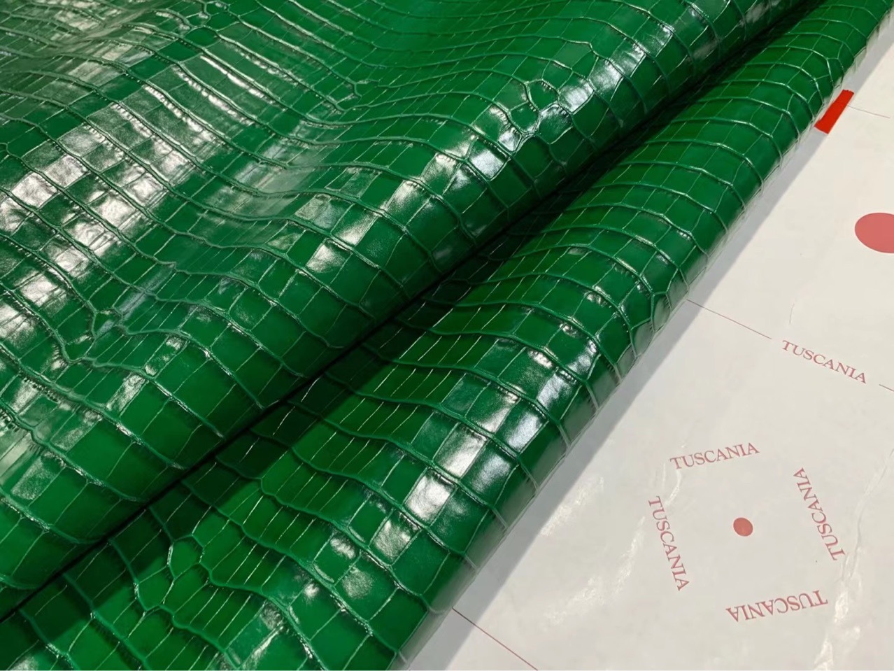 意大利彩色竹节纹头层牛皮1.0mm 17/尺