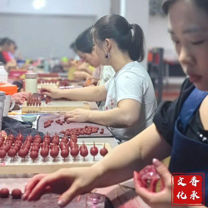 [パレスジャスミン] 伝統的な手作りの香りのビーズメーカー卸売中国のハンドストリングと仏陀のビーズとルースビーズ|undefined