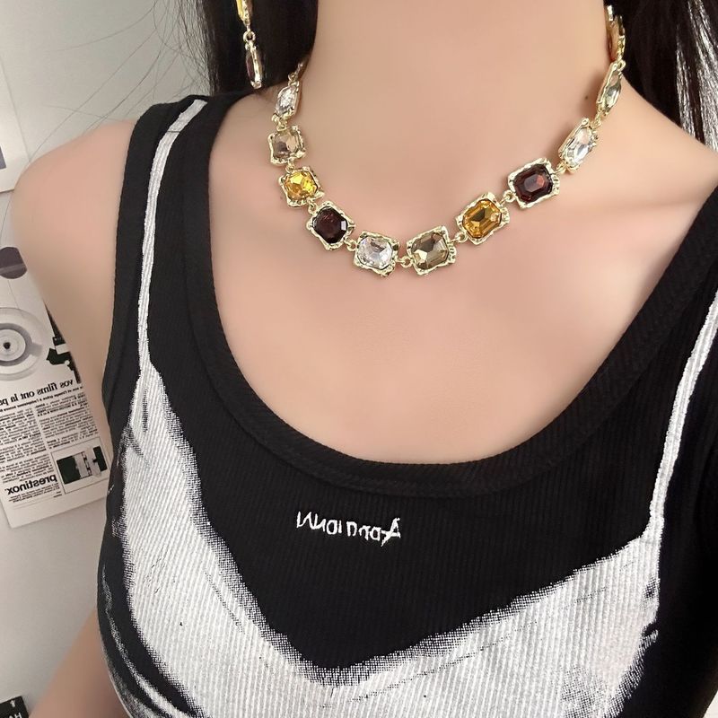 欧美夸张镶钻方形项链轻奢高级感锁骨链精致时尚简约气质项饰批发|undefined